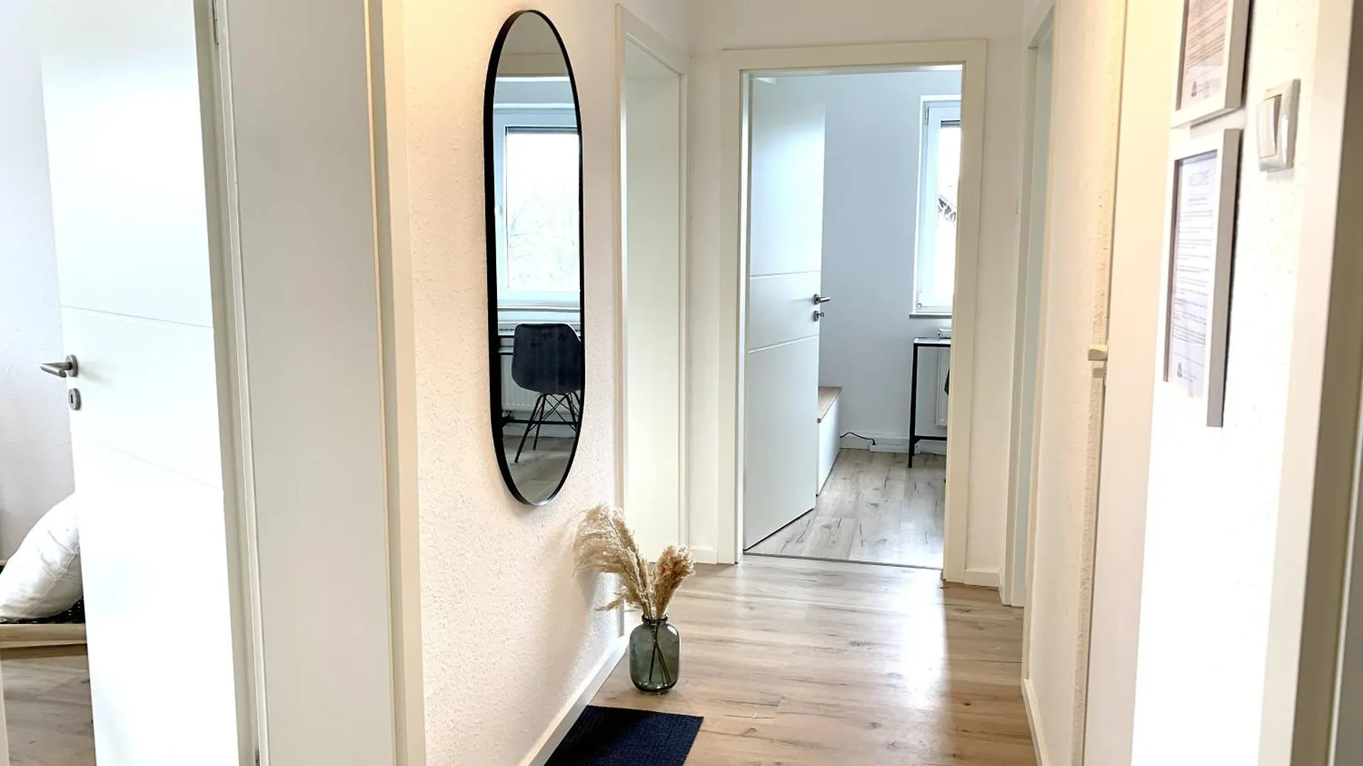 Cozy Two Bedroom Apartment In Augsburg 0*,